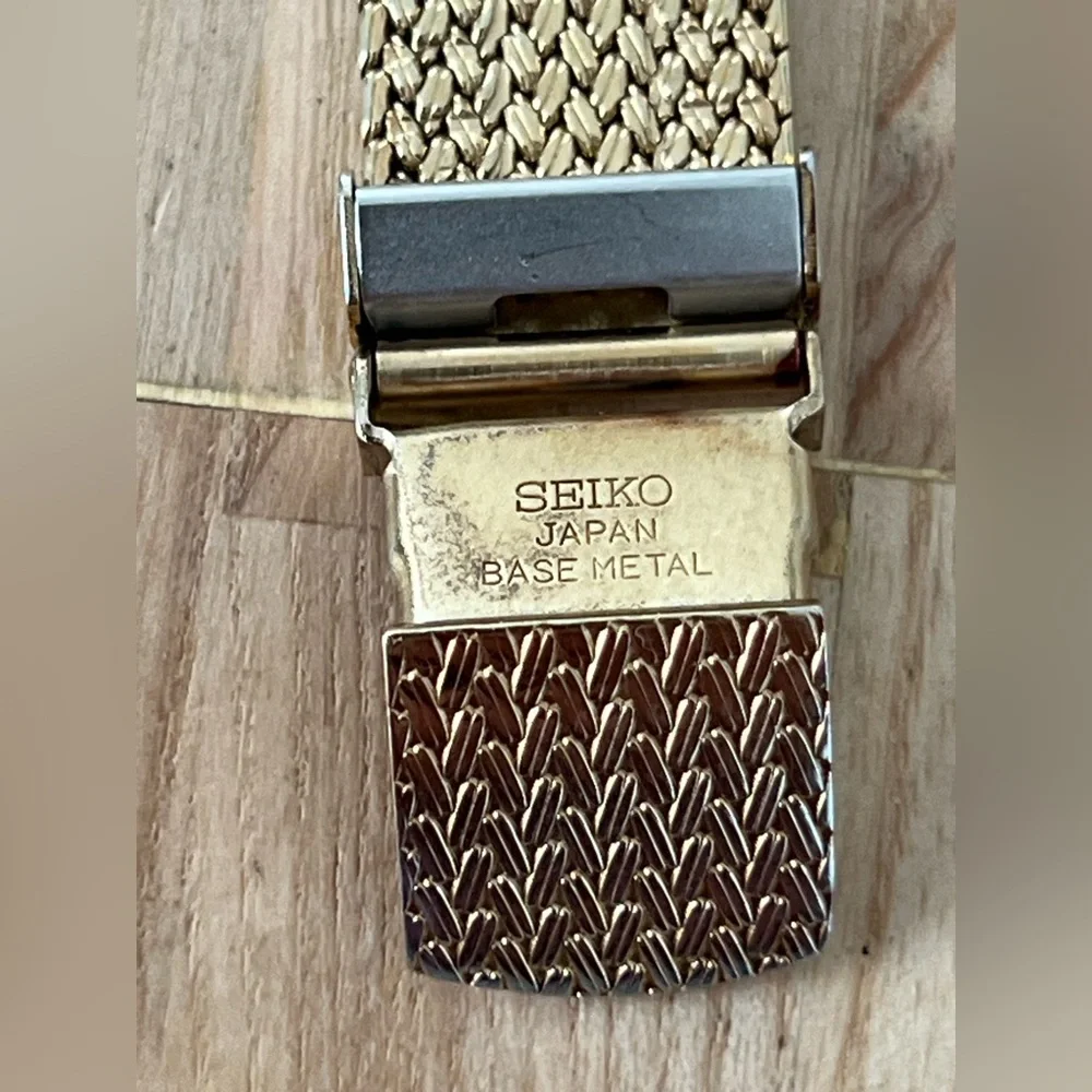 Seiko Lassale Ultra Rare Vintage Luxury Watch Gold Weave Bracelet Sparkling Dial